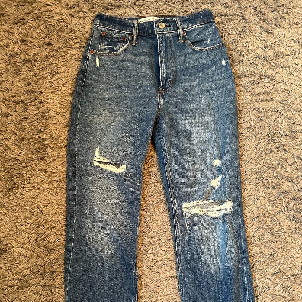 Abercrombie & Fitch Ankle Straight Ultra High Rise Jeans